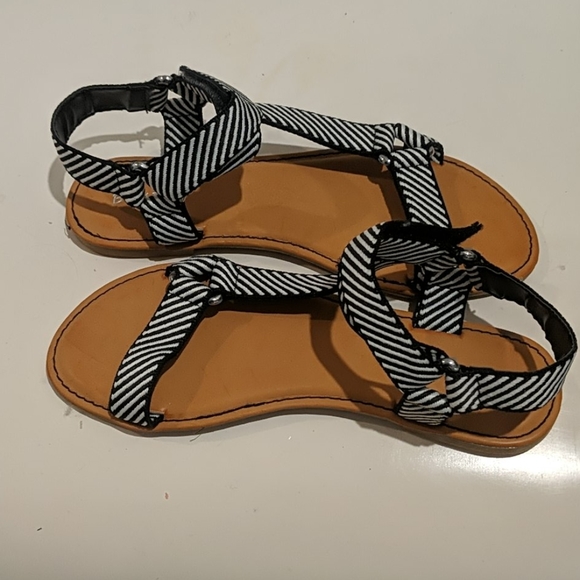 B&w striped sandals - super cute, barely worn! - Picture 2 of 2